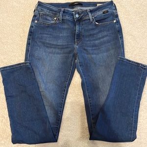 NWOT Mavi women’s Emma slim boyfriend jeans